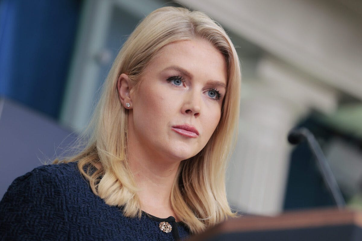 Leavitt Debunks ‘Completely False’ Report That Top Dems Not Given Advanced Notice Of Iran Strikes