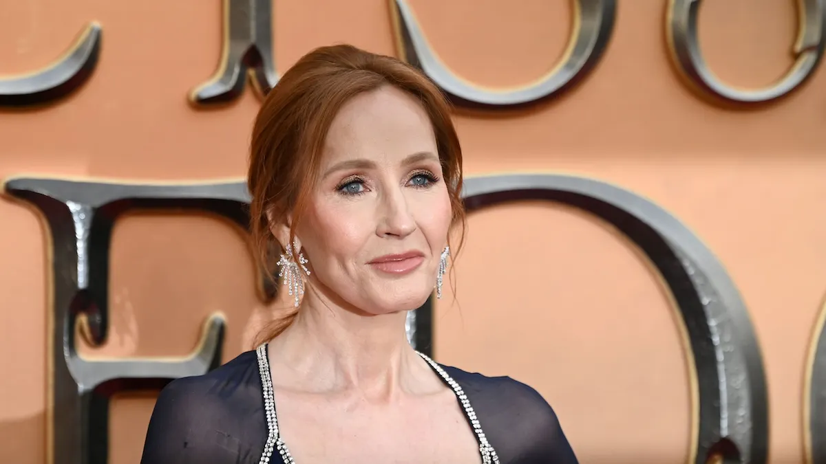 JK Rowling Calls Out Trans Activist ‘Creep’ Over Women’s Bathroom Selfies