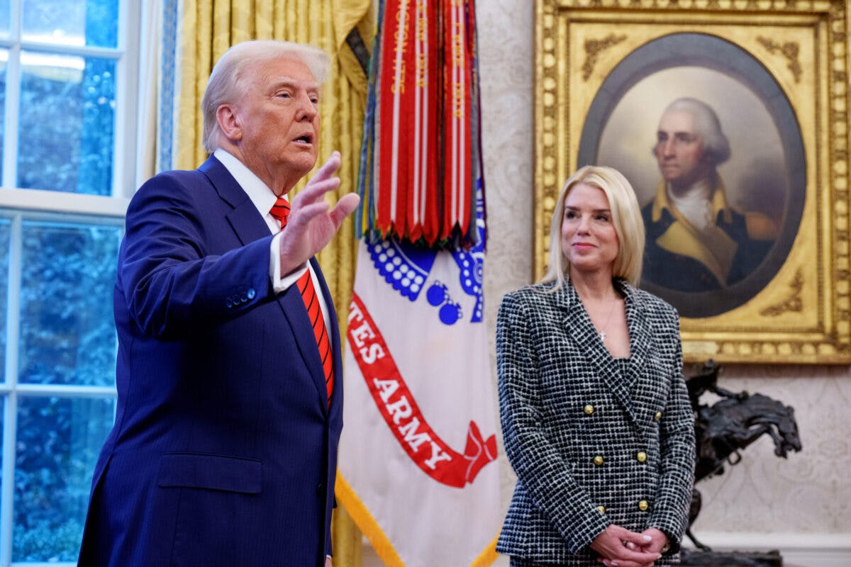 ‘SHE’S GREAT’: Trump Backs Bondi, Wants Top Officials To End Conflict Over Epstein