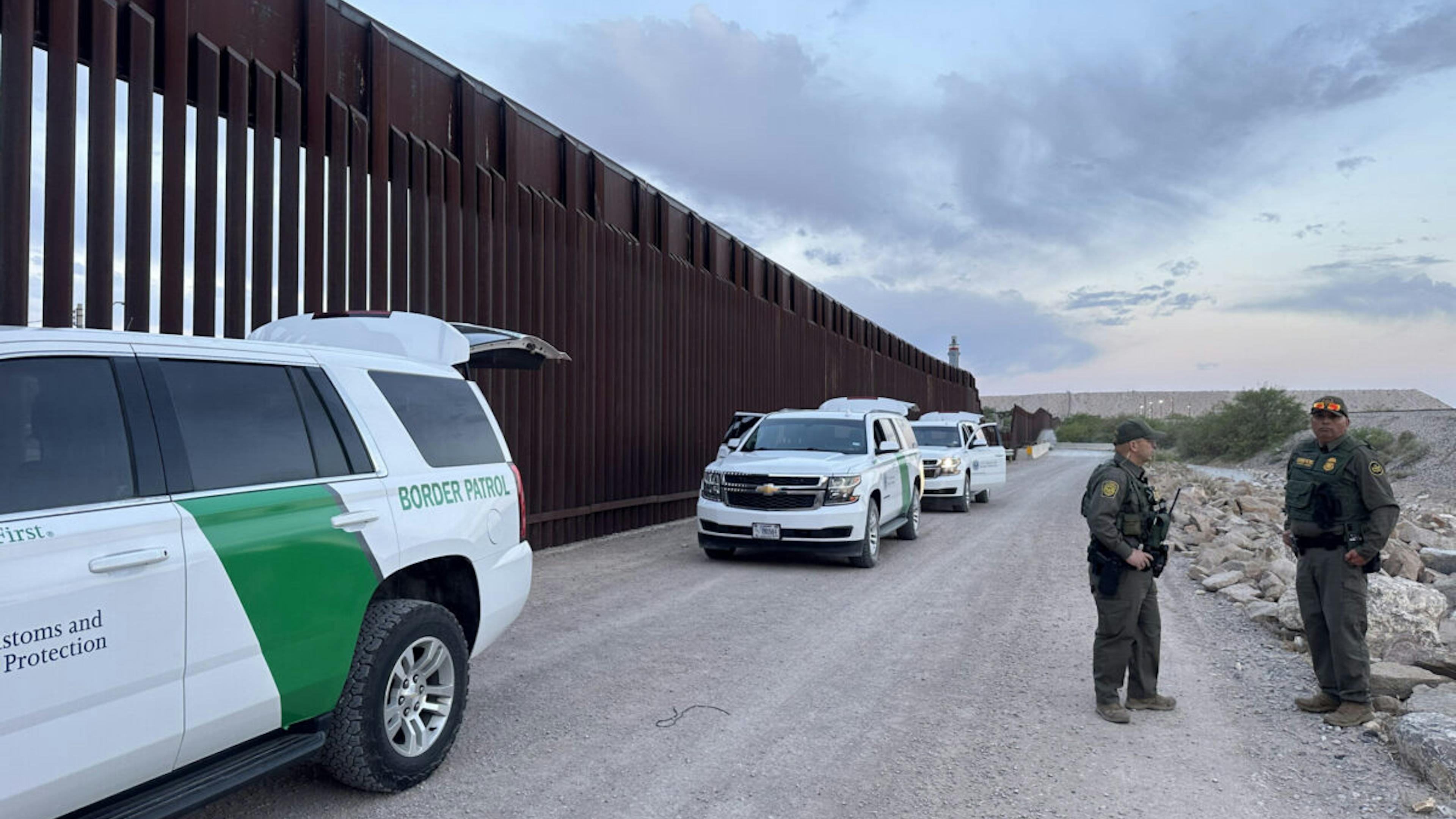 BREAKING: Gunman In Tactical Gear Killed After Opening Fire On Border Patrol Agents