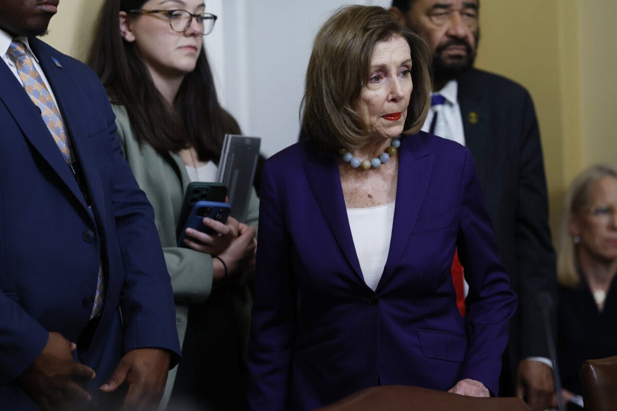 ‘That’s Disgraceful’: Trump Says Nancy Pelosi Should Be Investigated For Insider Trading