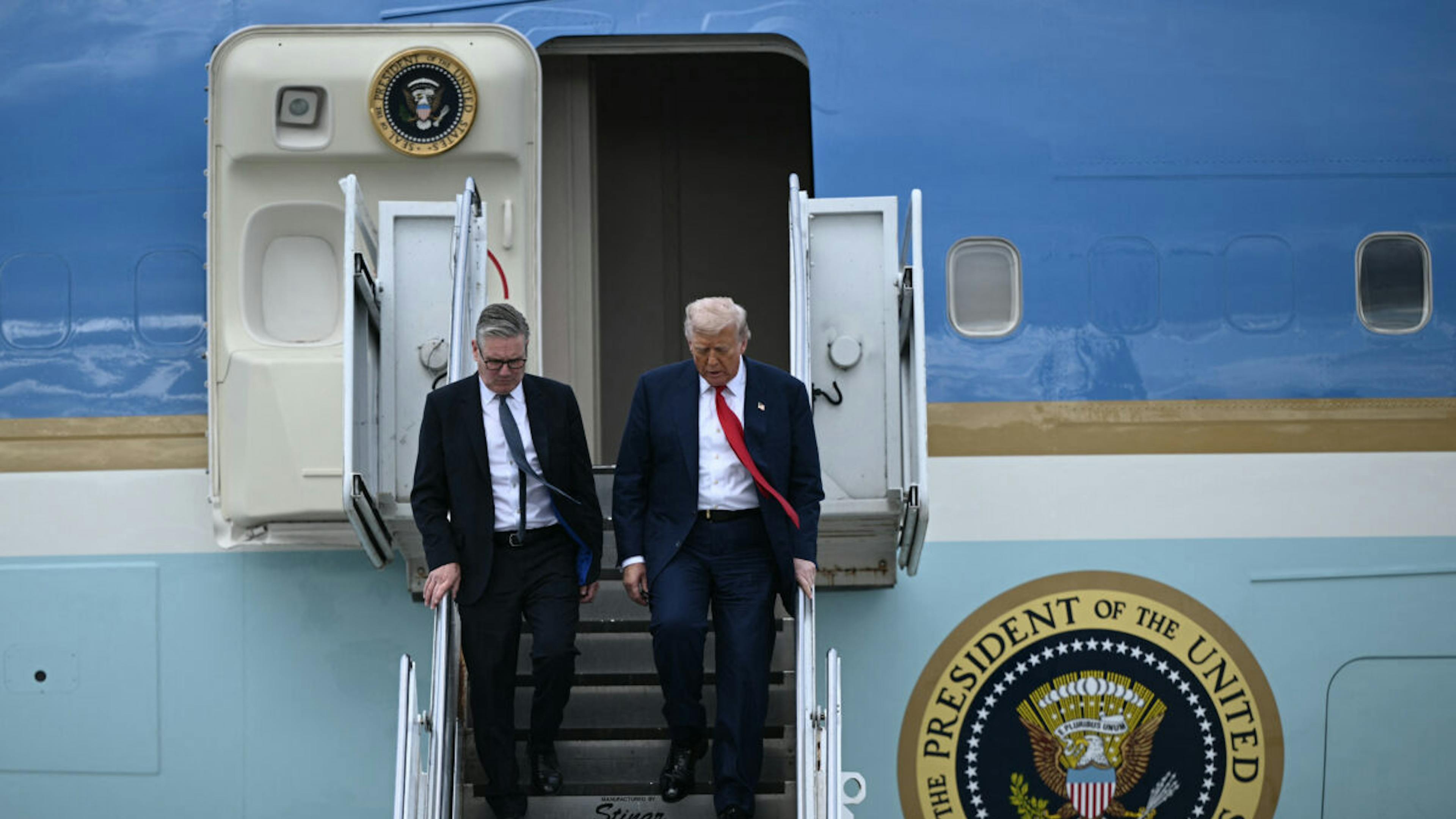 ‘A Weird Deal’: Secret Service Agent On Trump’s Detail Tried To Sneak Wife Onto Plane To Scotland