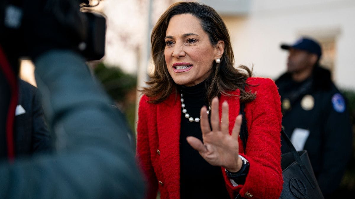 NextImg:Republican Congresswoman Pushes Mass ‘Amnesty’ Bill For Illegal Aliens