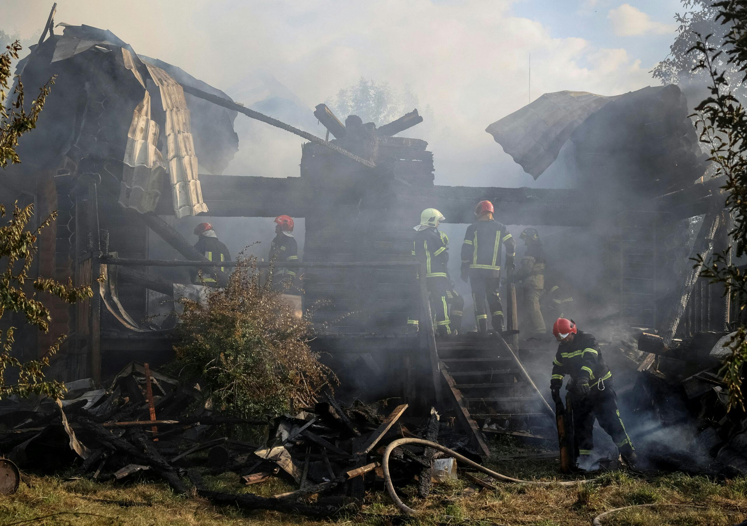 Russia Slams Ukraine In Massive Strikes, Blames Kyiv For Blocking Peace Talks