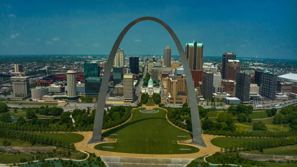 ‘Death To The IDF’: St. Louis Jewish Family Targeted In Firebombing Attack