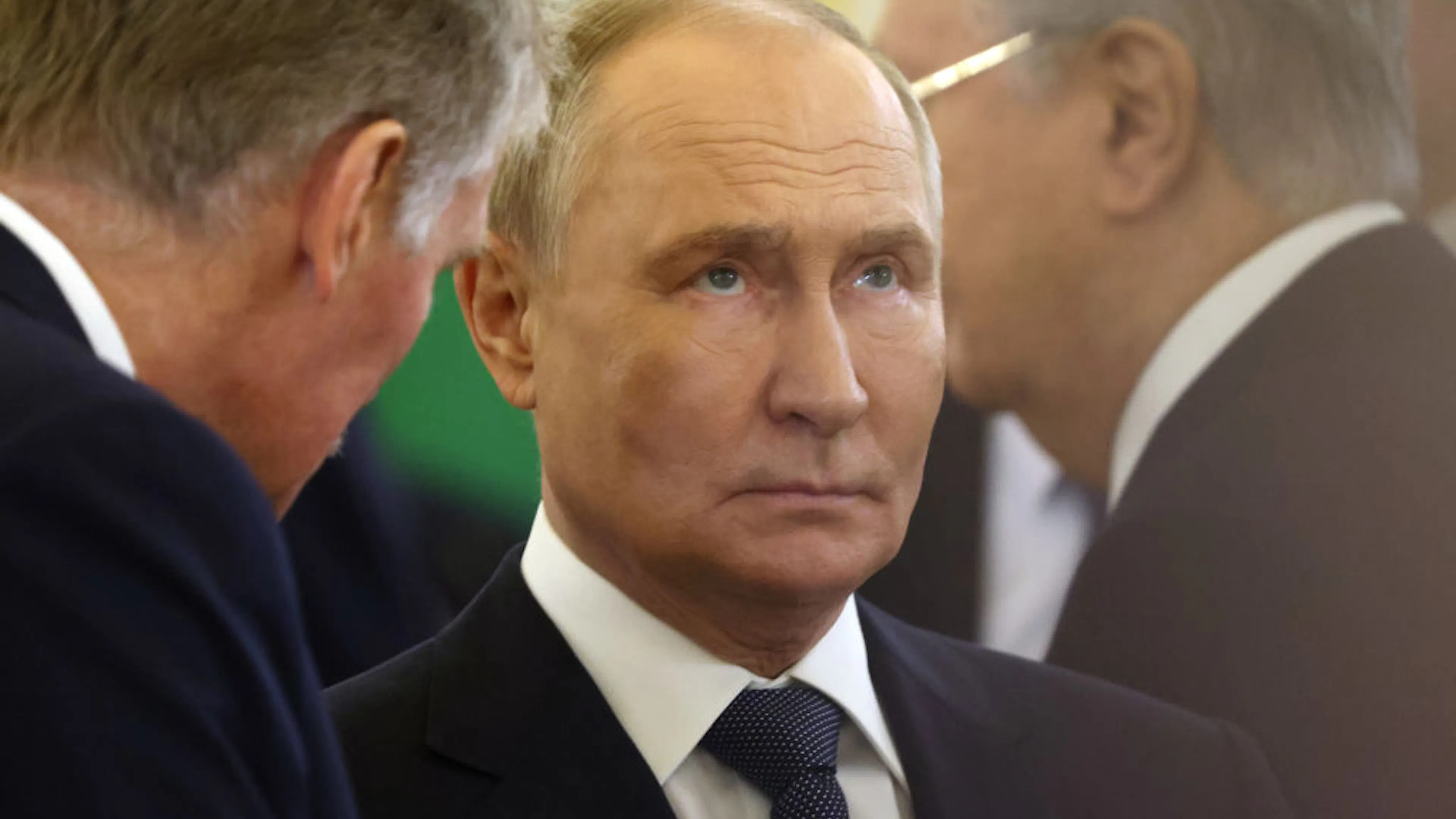 Putin Fires Top Economist Who Said Russia Is Losing Ukraine War
