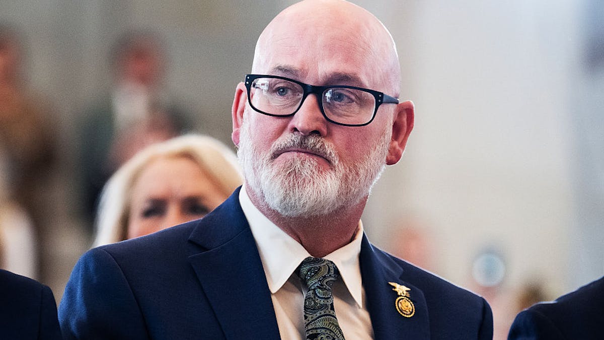 Wisconsin Congressman, Ex-Navy SEAL Saves Severely Injured Boy After Iowa Crash