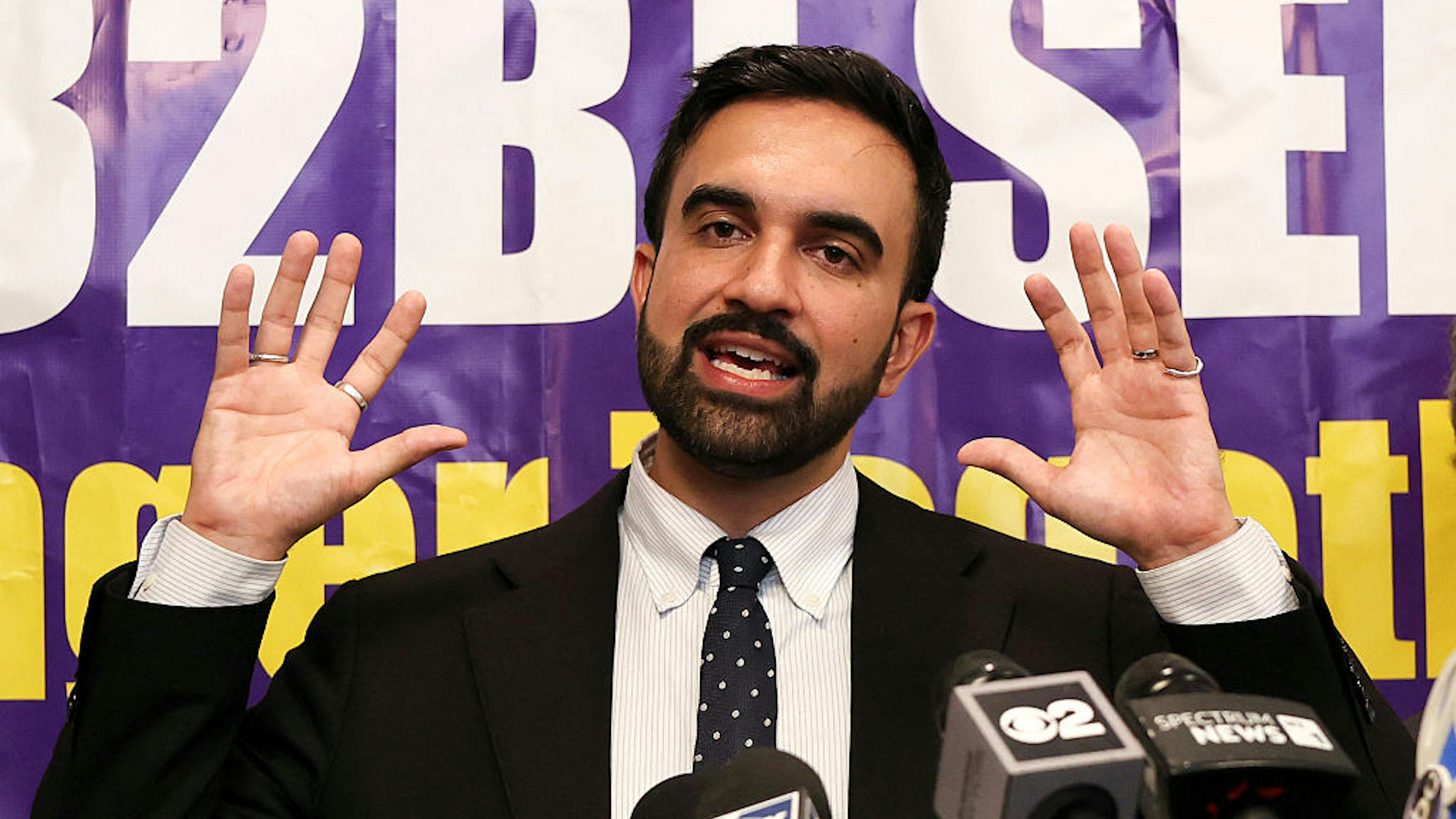 Super PAC Backing Cuomo Runs Eleventh Hour Attack Ad With Mamdani In Front Of Twin Towers