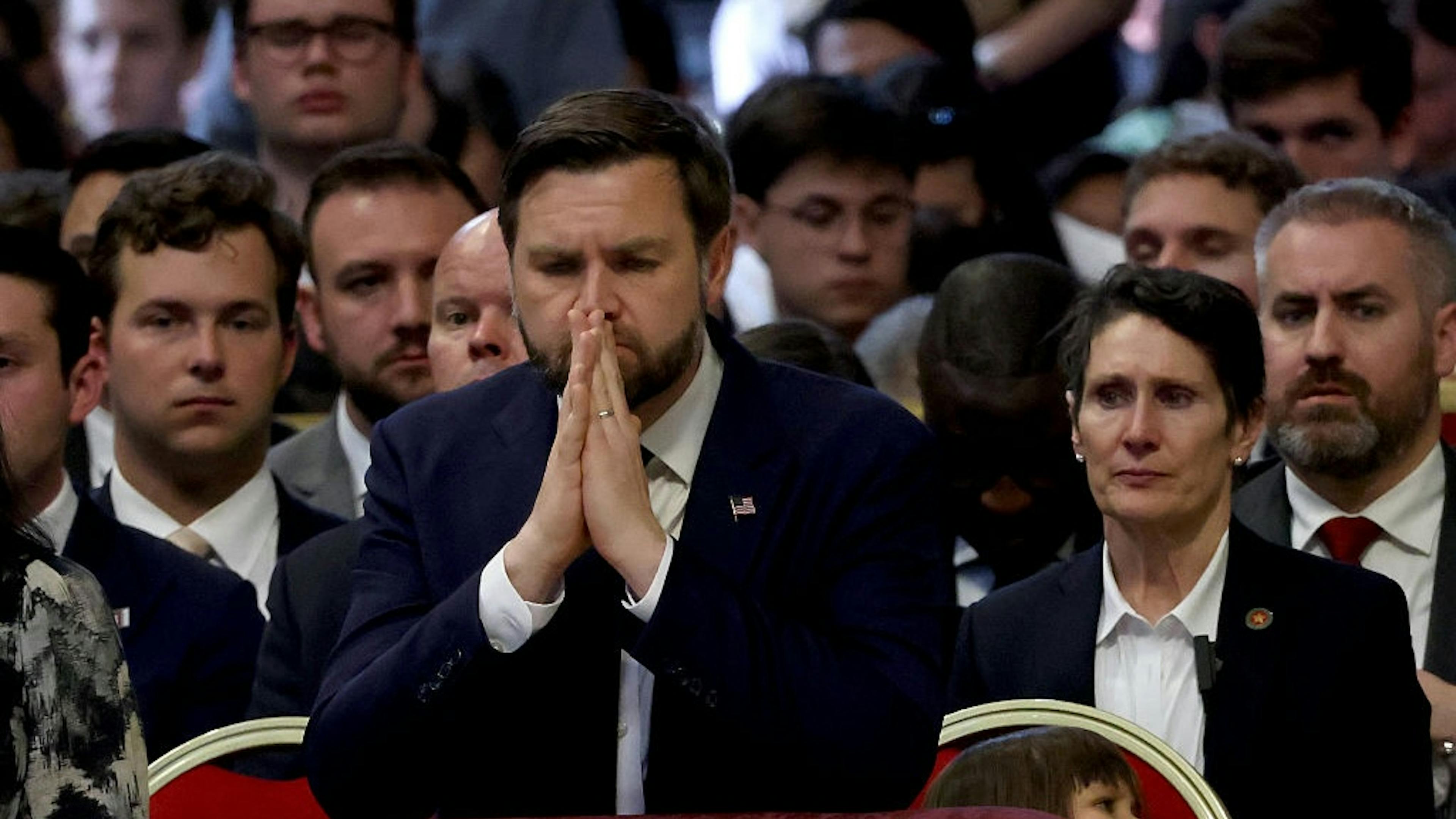 Vance Tells Prayer-Bashing Leftists To ‘Get New Politics’