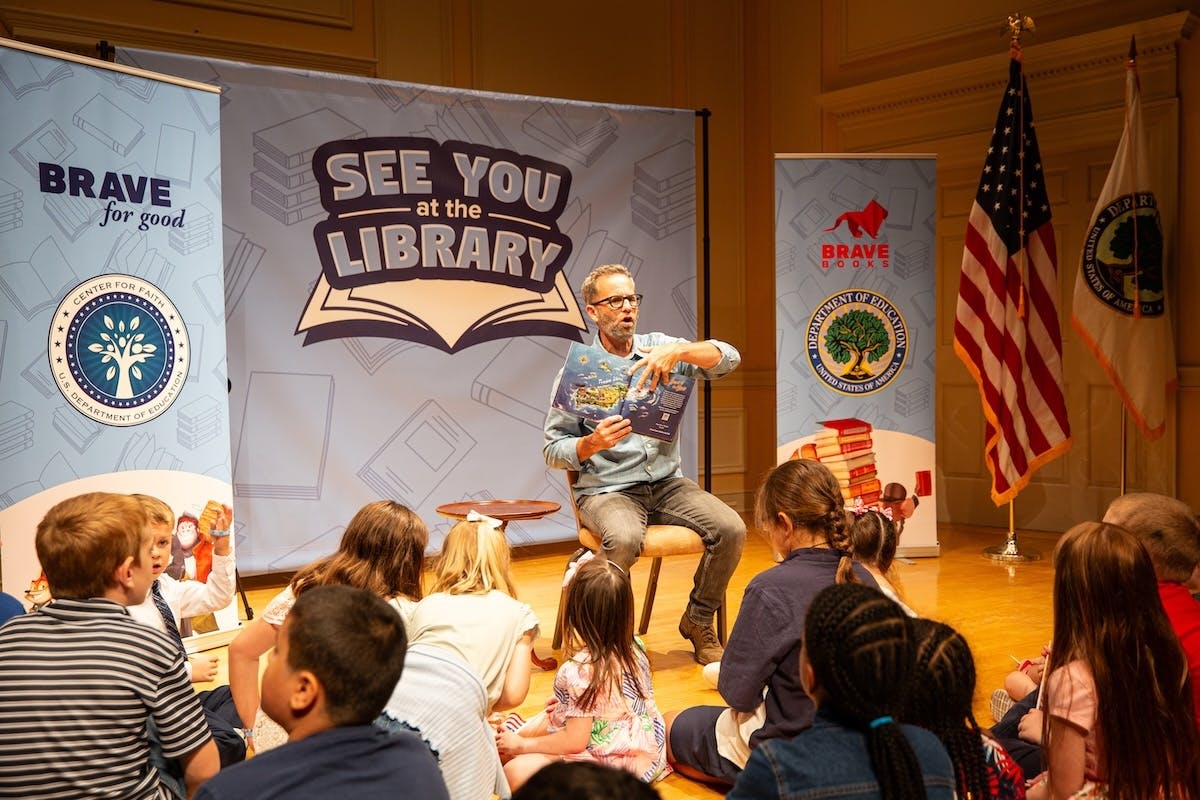 Kirk Cameron’s Story Hour Lands At Library Of Congress, Featuring Michael Knowles