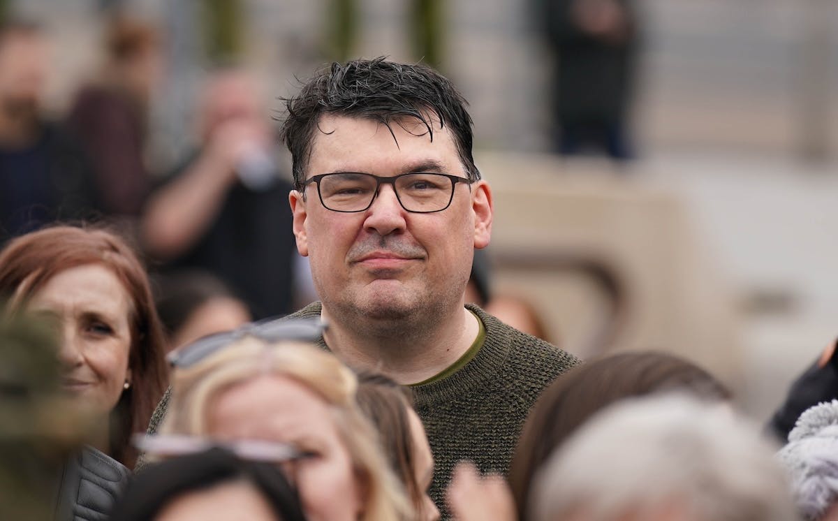 Irish Comedian Recounts Shocking Arrest Over Anti-Trans Social Media Posts