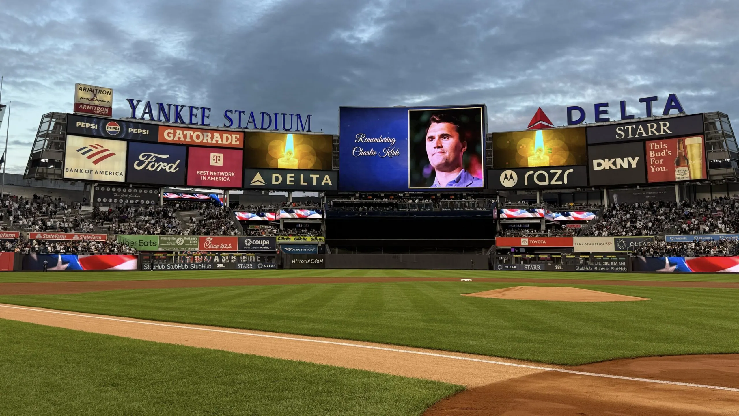 New York Yankees Honor Charlie Kirk With Moment Of Silence