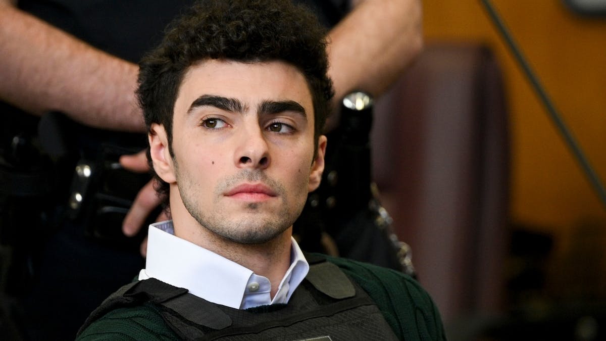 NextImg:Fast-Fashion Retailer Slammed For Using Luigi Mangione’s Likeness To Sell Clothes