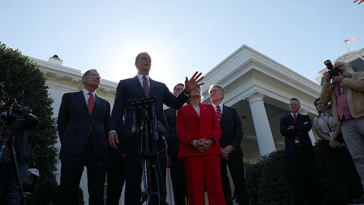 Thune, Trump Warn Democrats: Republicans Are United, And It’s Time To End The Shutdown
