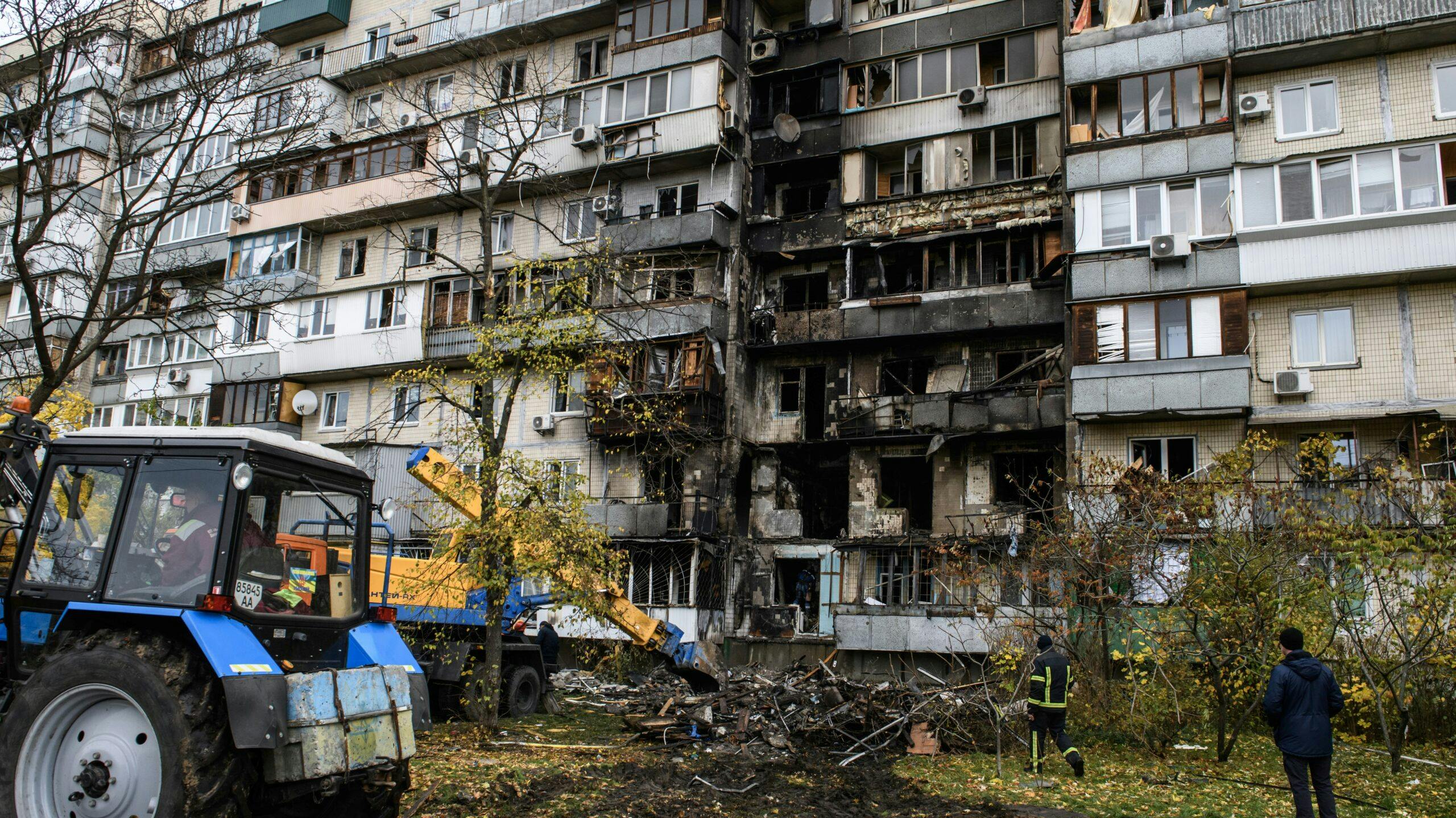 Russian Attack On Kyiv Kills 3, Injures 31, Including 3 Children