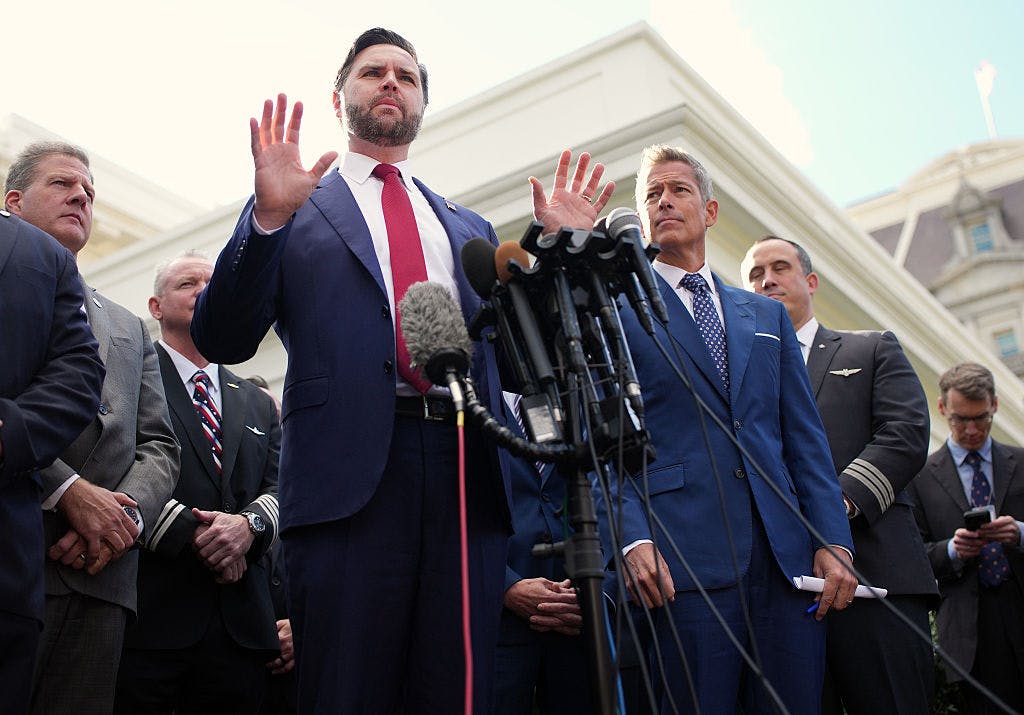 Vance, Duffy Warn Thanksgiving Travel Will Be A ‘Disaster’ If Shutdown Continues