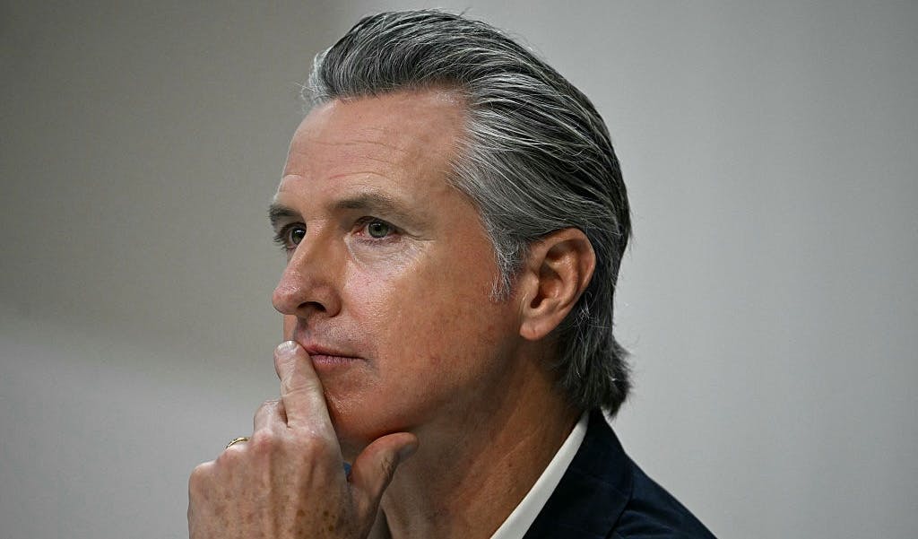 California Has Issued Thousands Of Illegal Trucking Licenses To Foreigners