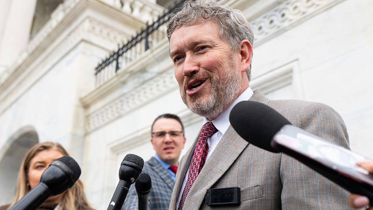 Trump Endorses Gallrein, Labels Massie 'Weak Pathetic RINO' in Kentucky Race