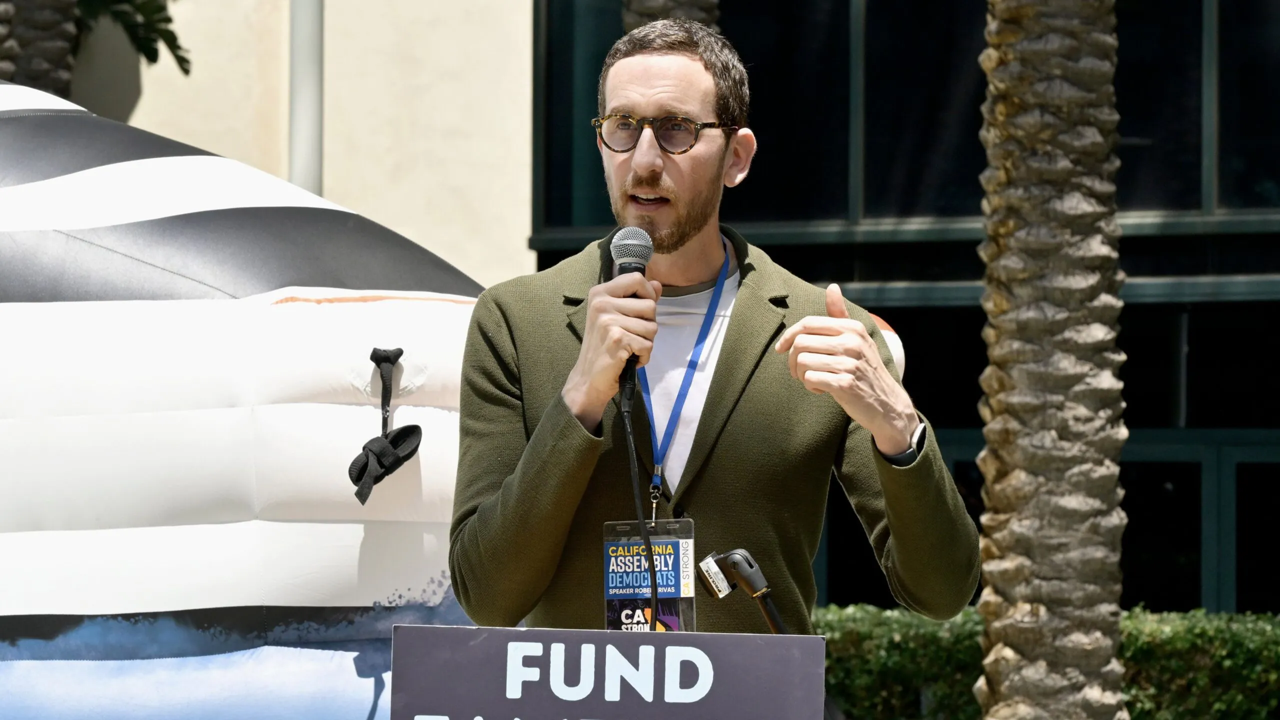 Woman From Viral Gym Video Booed For Saying ‘Trans Women’ Are Men At Dem Event