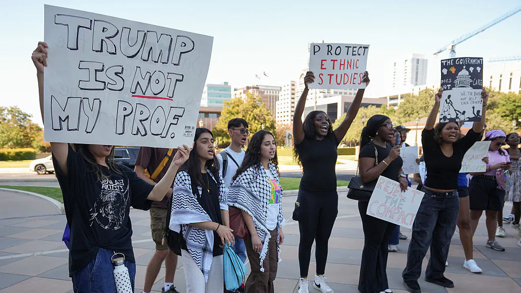 Inside America’s Collapsing Public Schools: How A Relentless DEI Campaign Is Making Kids Dumber