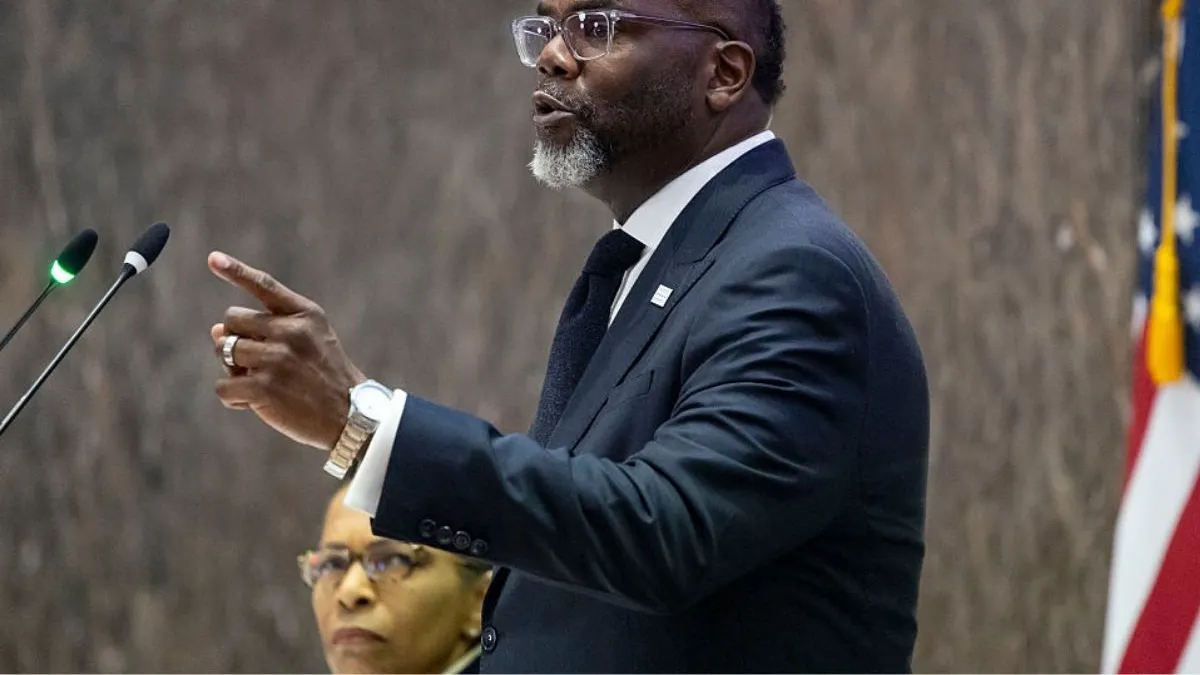 Chicago Dem Mayor Calls Justice System An ‘Absolute Failure’ After Career Criminal Torches Woman