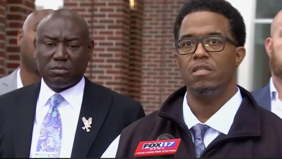 Alleged D.C. Pipe Bomber Sued Trump DHS Over Illegal Immigration, Asked Biden DOJ To Address Racism