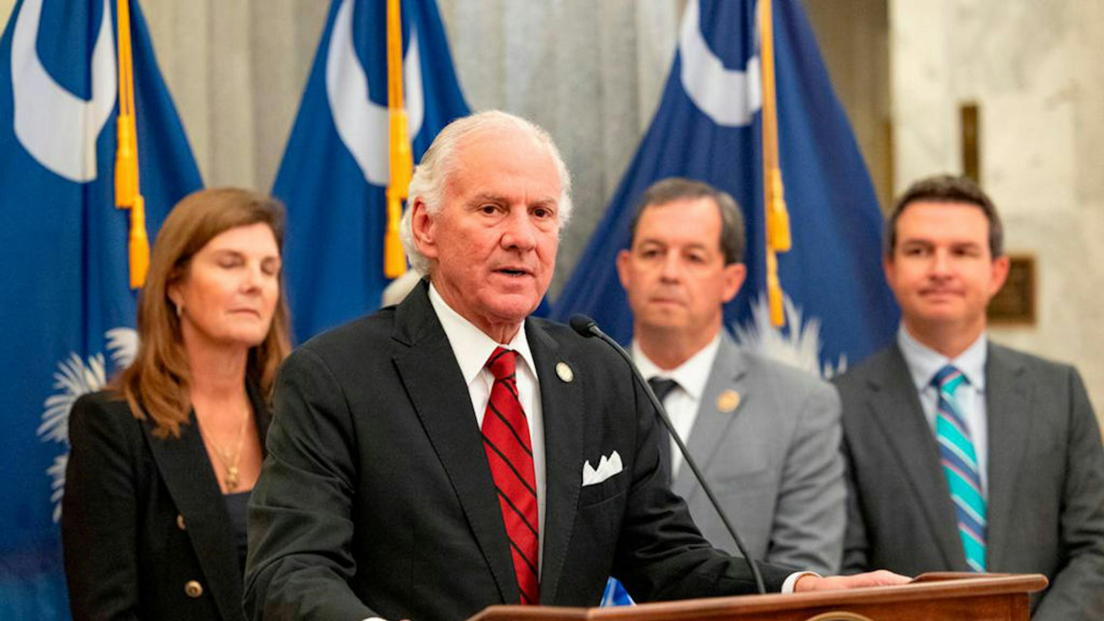 Red State Governor Ends Race-Based Contracting, Calls For Lawmakers To Make Move Permanent