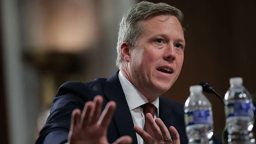 Army-Navy Hype Heats Up As Leaders Trade Pre-Game Jabs