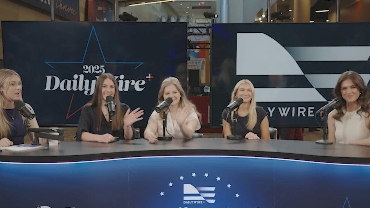 Gen Z Ladies Talk Dating At AmFest: âPut A Ring On Itâ