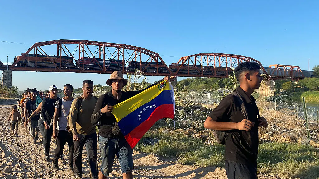 How Maduro’s Arrest Could Slow Migration From Venezuela, Ramp Up Deportation Raids