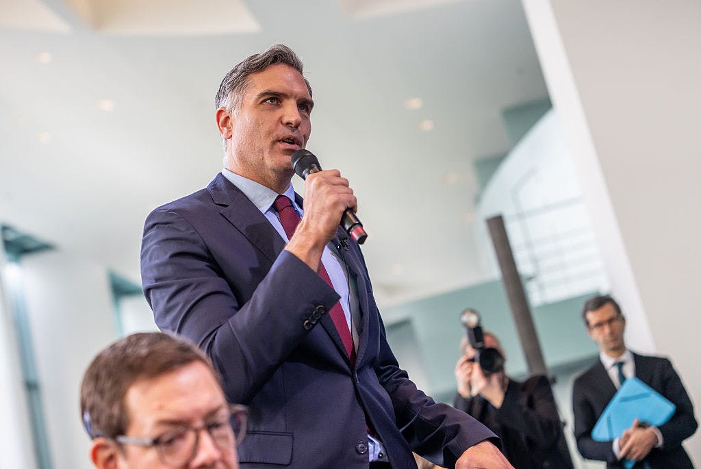 CNN’s Report From Tehran Echoes Regime Propaganda While Glossing Over Massacres