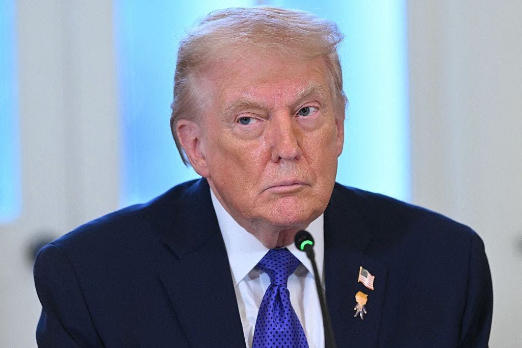 Trump Flips Off Auto Worker During Ford Plant Visit