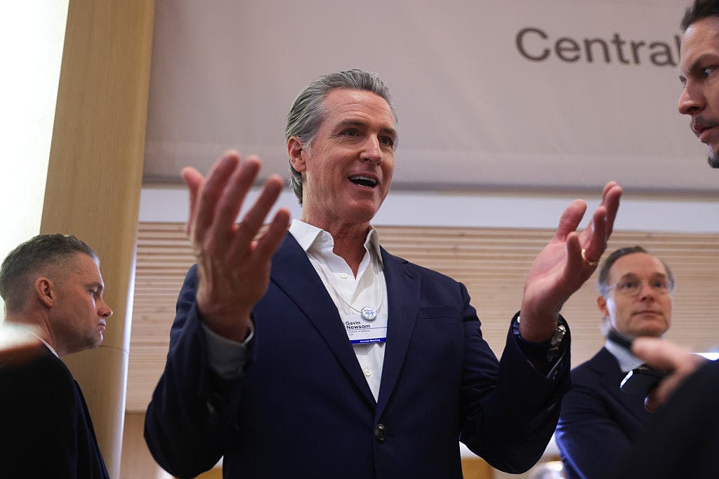 Welfare Fraud Threatens Top-Tier Democratic Presidential Nominees Ahead Of 2028