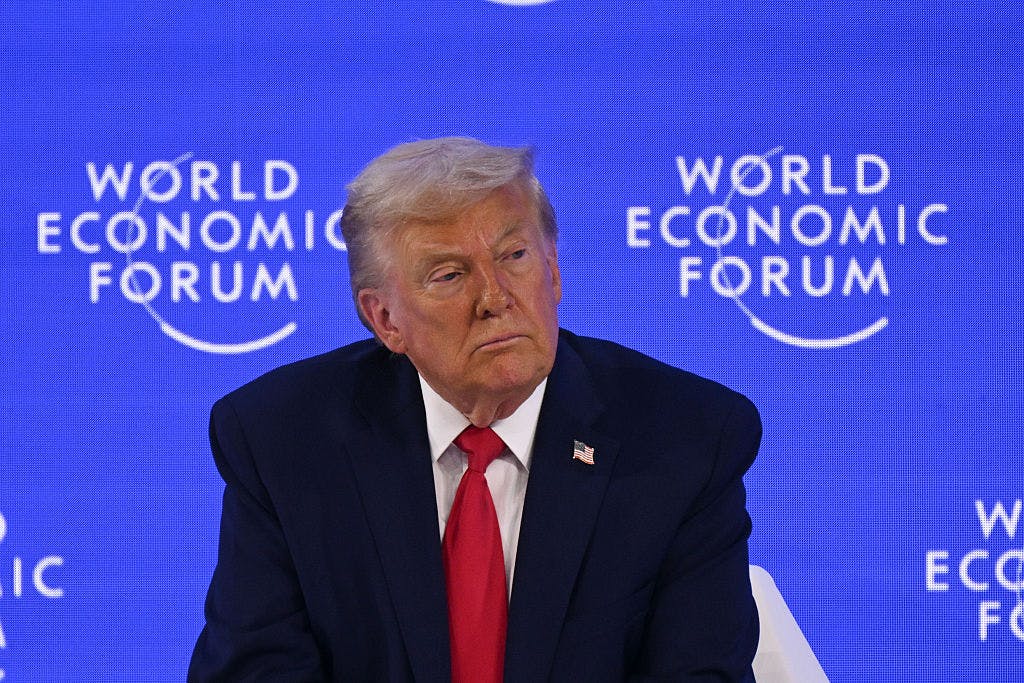 Trump Urges Congress To Cap Credit Card Interest Rates As Republican Leaders Push Back On Plan