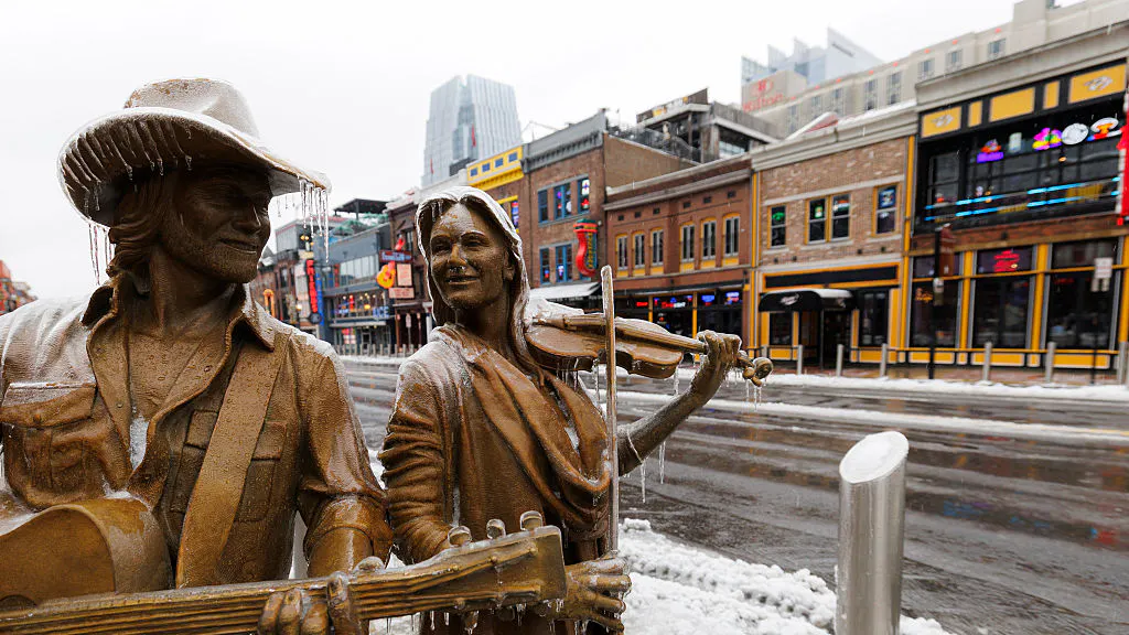 Nashville Braces for Extended Power Outages After Devastating Winter Storm