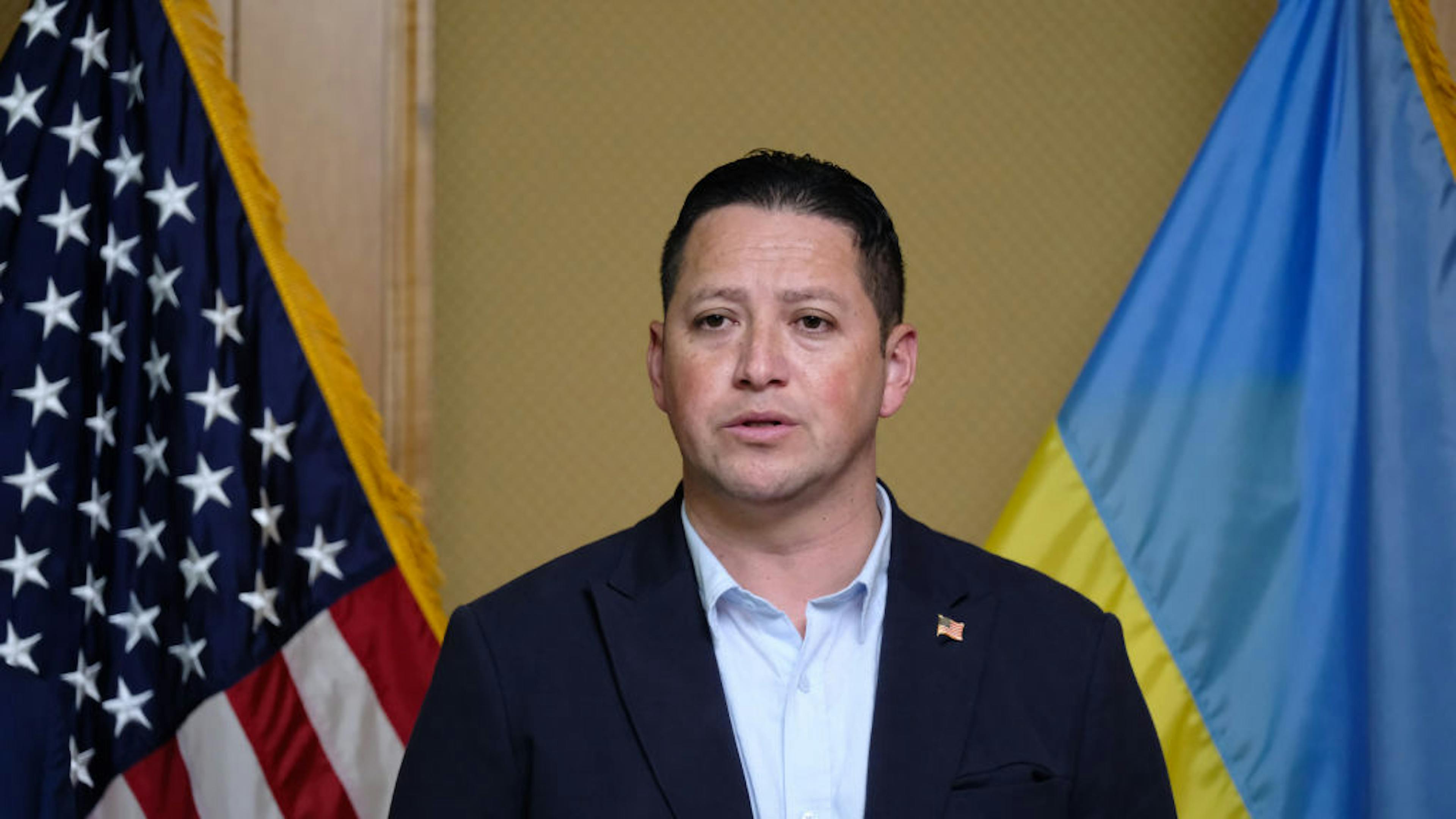 Salacious Texts Ignite Capitol Hill Scandal After Staffer’s Death