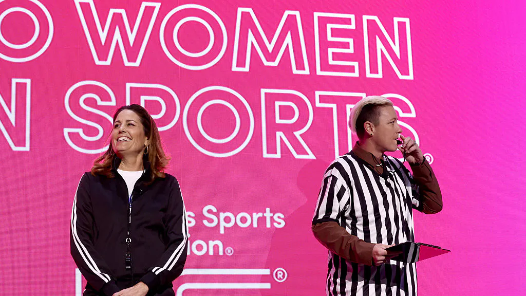 U.S. Women’s Soccer Alums Bash Gold Medalist Hockey Stars For Laughing At Trump Joke