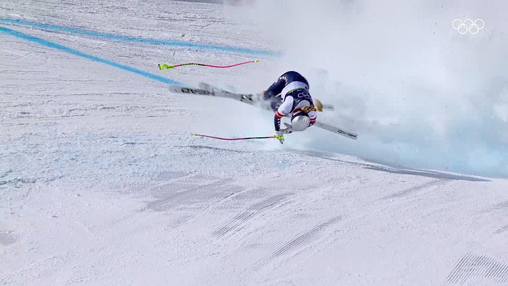 Lindsay Vonn Airlifted From Olympic Slope After Devastating Crash