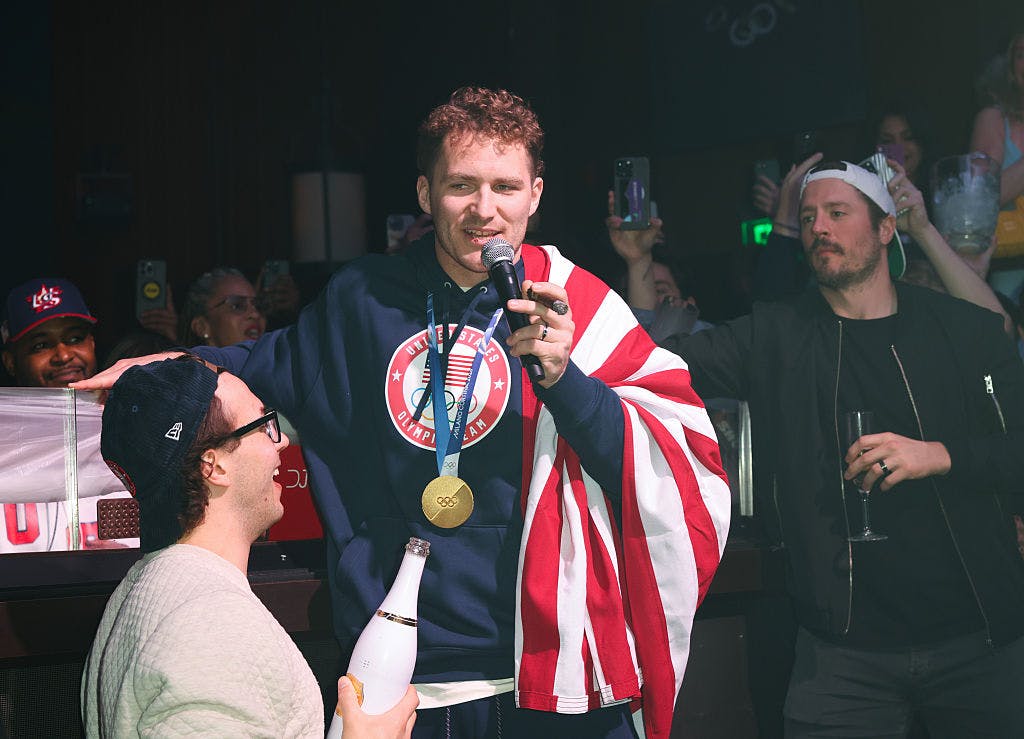 SEE IT: Fresh Off Olympic Gold, USA Hockey Brings Red-White-And-Blue Swagger To Club In Miami