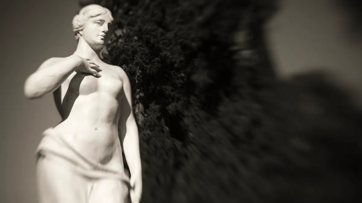 OnlyFans Made A Few Stars Rich, But What Most Creators Actually See Is Another Story