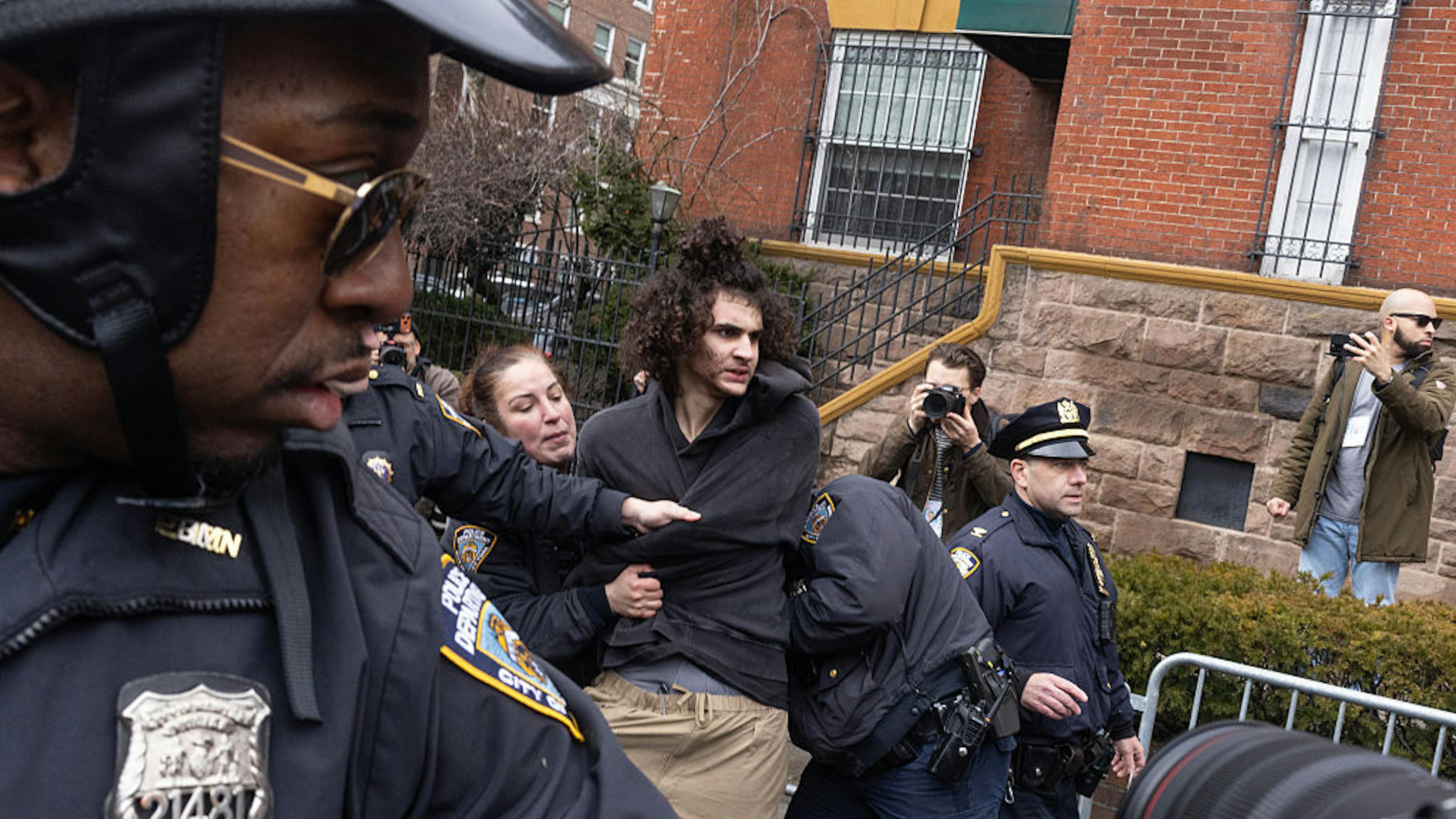 EXCLUSIVE: Homeland Security Terrorism Investigators Are Going Without Pay