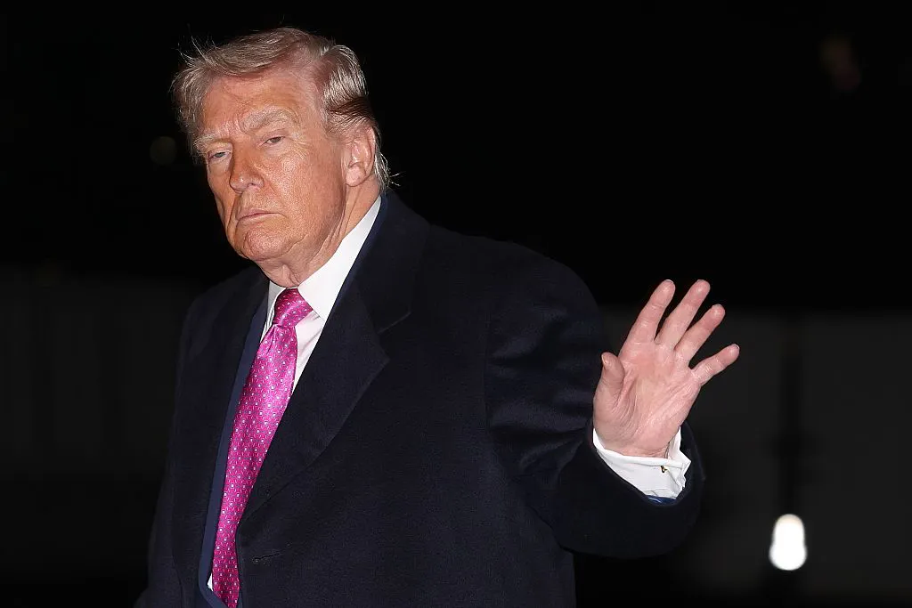 Citing Legal Challenges, Trump Admin Extends Biden Era Planned Parenthood Awards Another Year