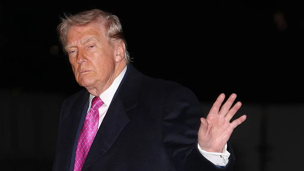 Citing Legal Challenges, Trump Admin Extends Biden Era Planned Parenthood Awards Another Year