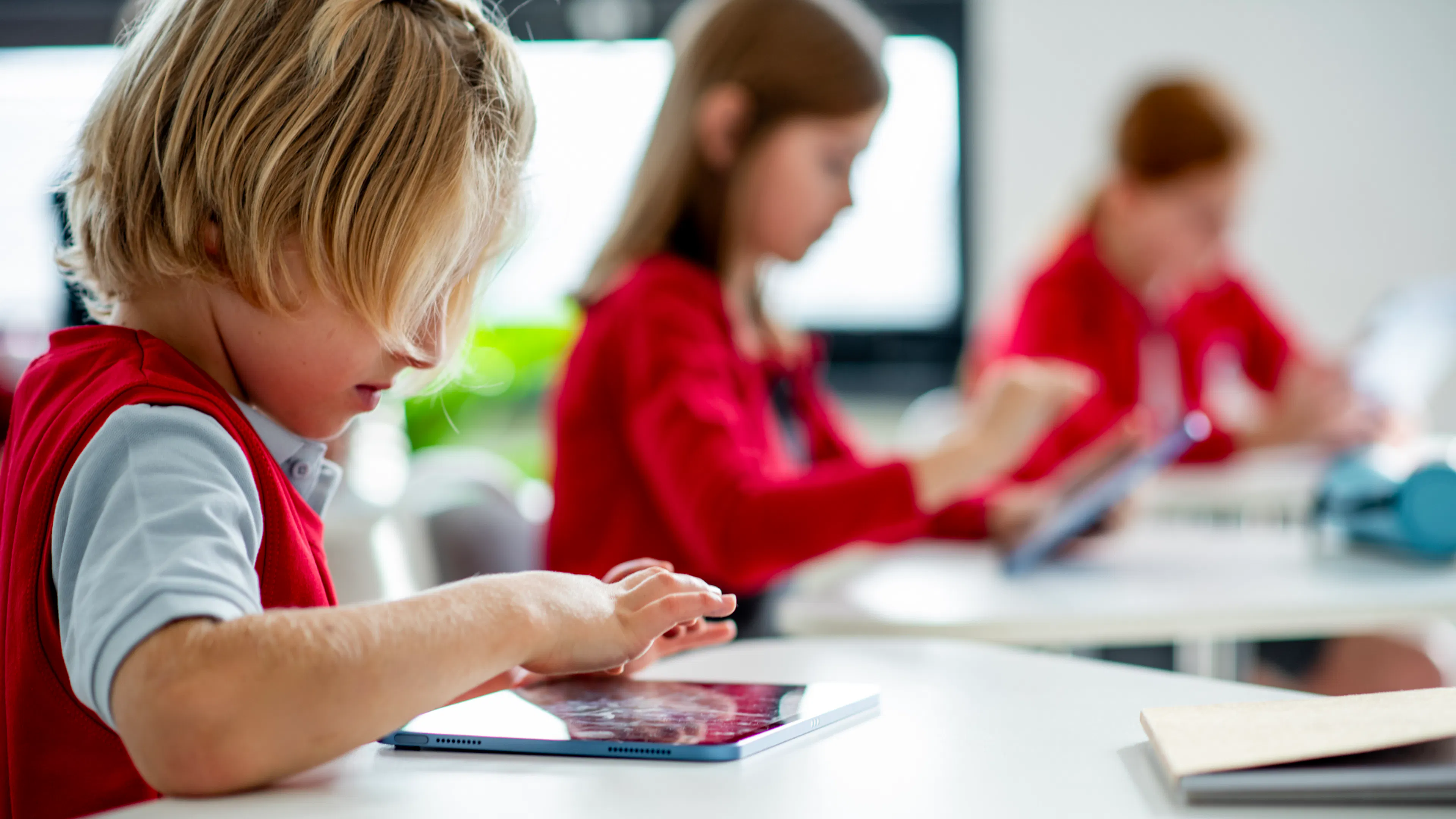 Father Knows Best? Not When it Comes to Screens in the Classroom