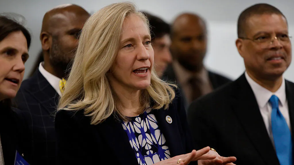 Spanberger Pushes Nation To Brink, Signs Law Rendering State’s Votes ‘Null and Void’