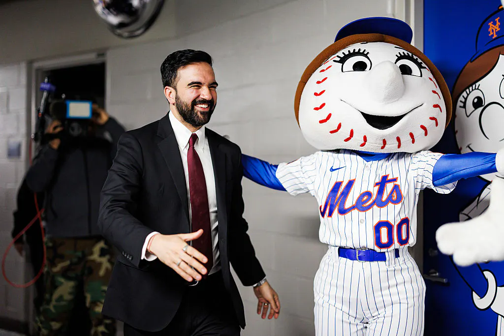 HUG OF DEATH: Mamdani Embraces Mrs. Met, Triggers Historic Losing Streak
