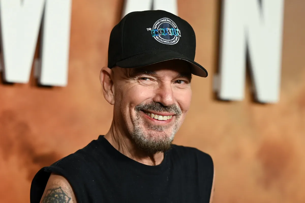 WATCH: Billy Bob Thornton Has A Refreshingly Simple Answer When Politics Enter The Chat