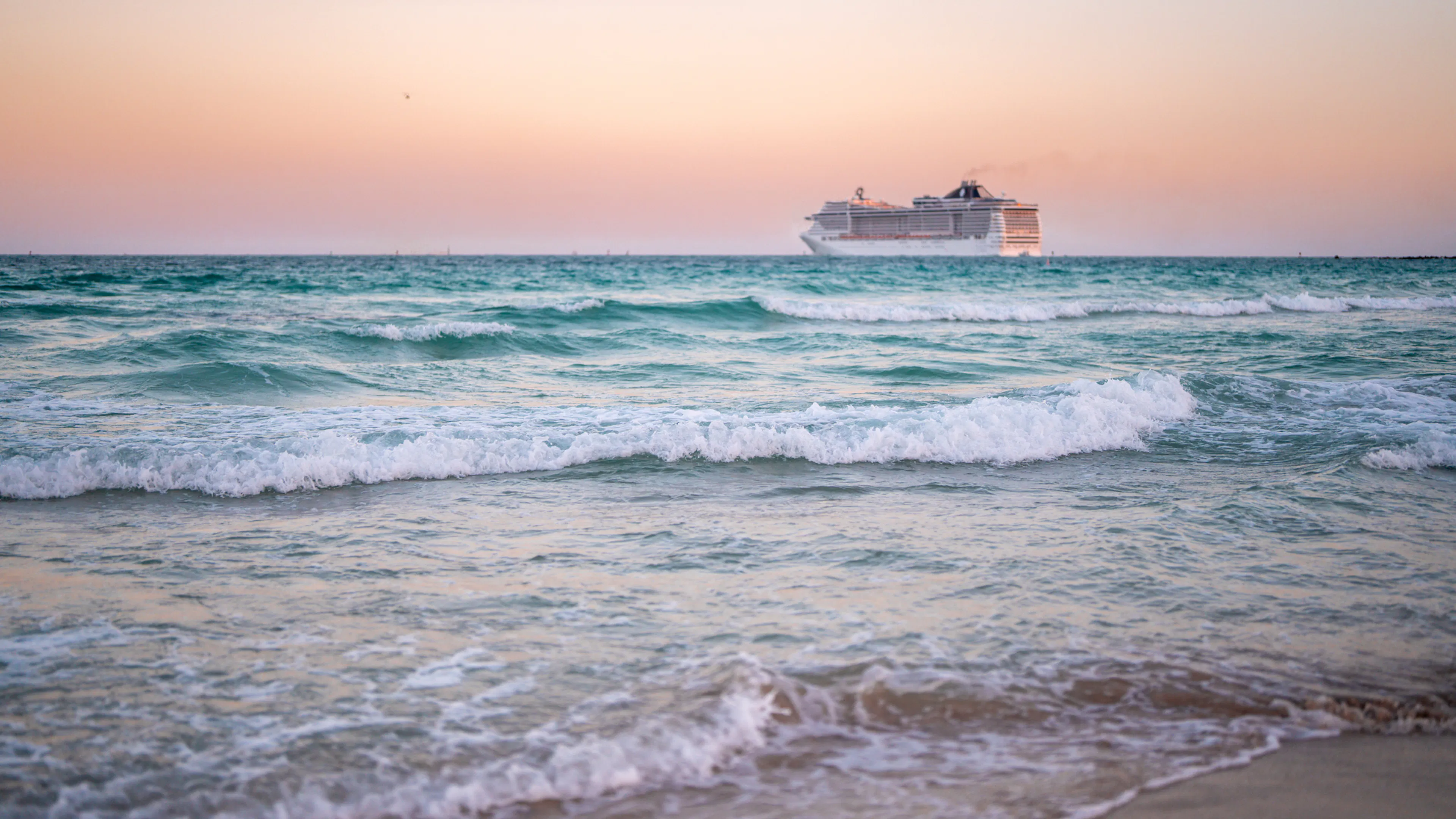 Mystery Illness Eyed In Deaths Aboard Luxury Cruise