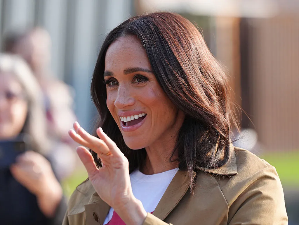 A Handwriting Expert Just Dissected Meghan Markle — And It Got Brutal Fast
