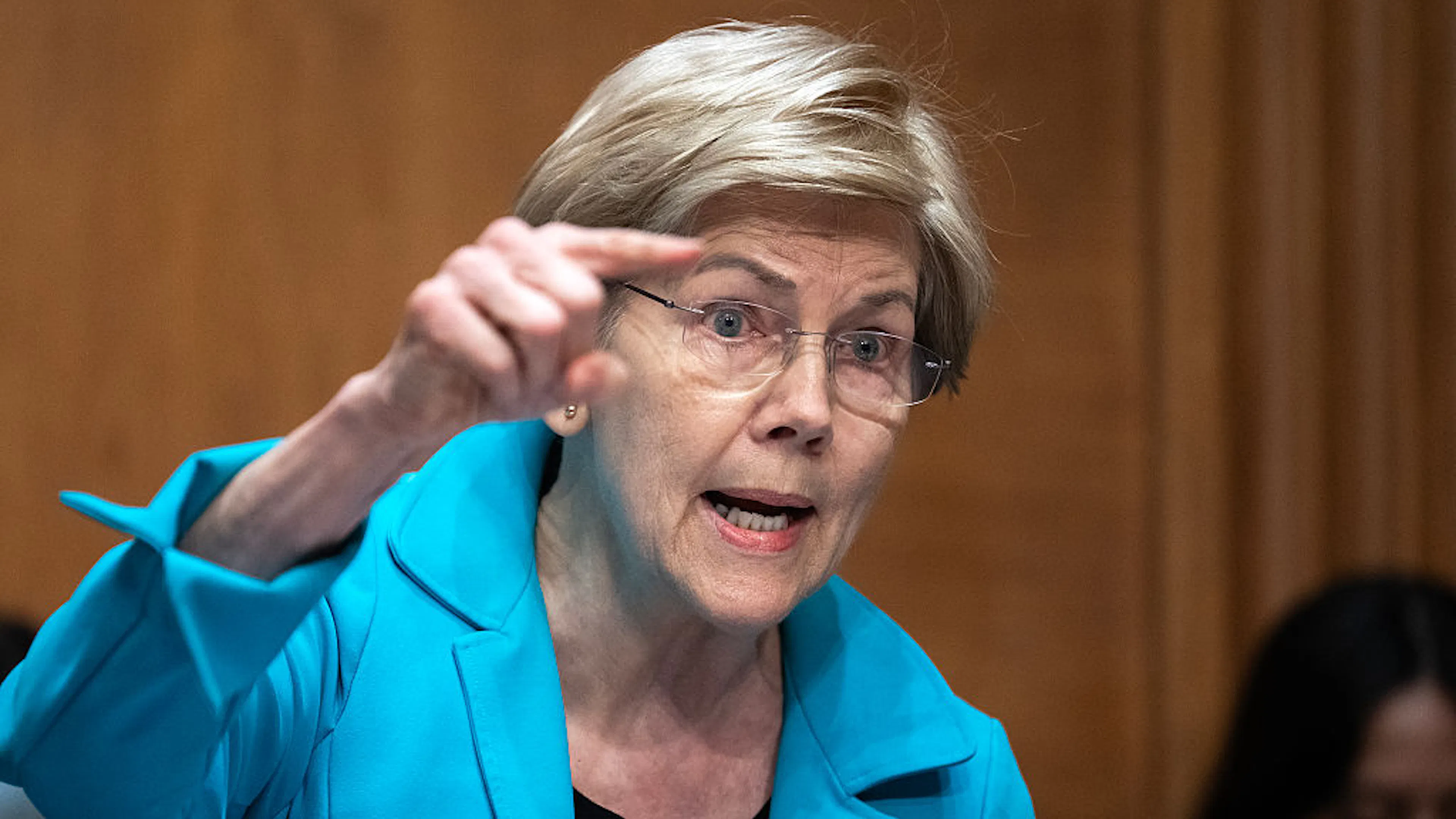 ‘Let Them Eat Cake’: Elizabeth Warren’s Marie Antoinette Moment